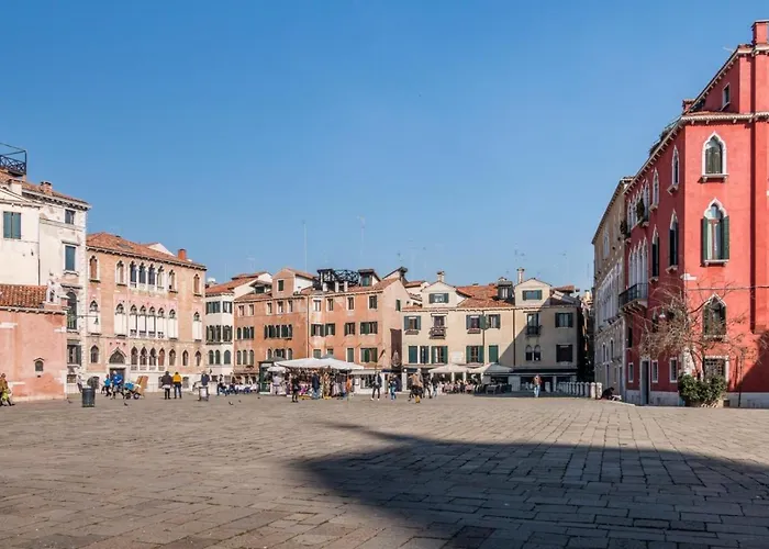 Fenice Backstage Over Canal